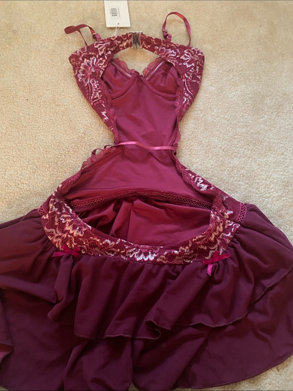 Outcast NWT Santana mini dress in burgundy - Picture 8 of 8